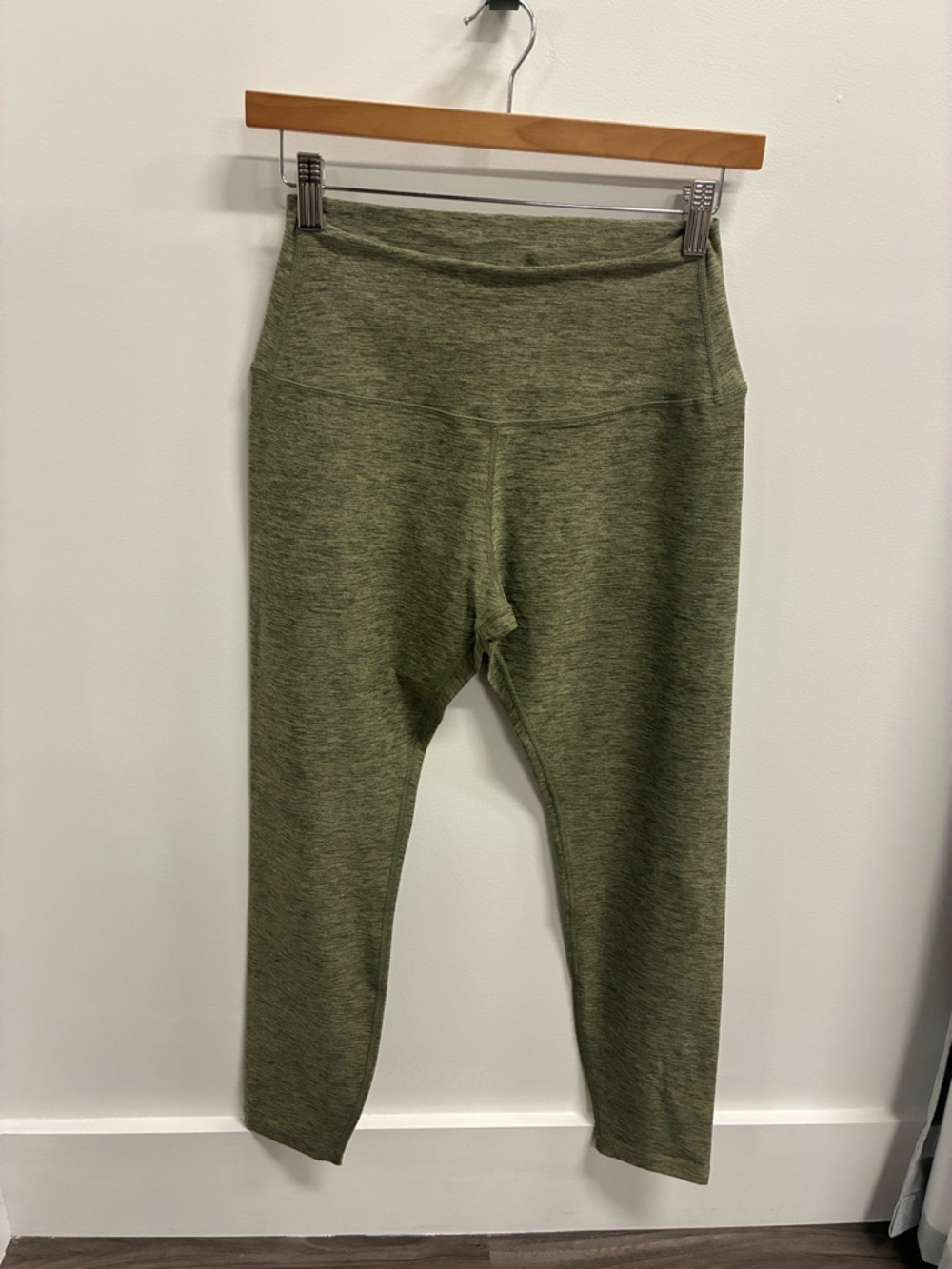 Women's High-Waist Performance Leggings - Olive Green